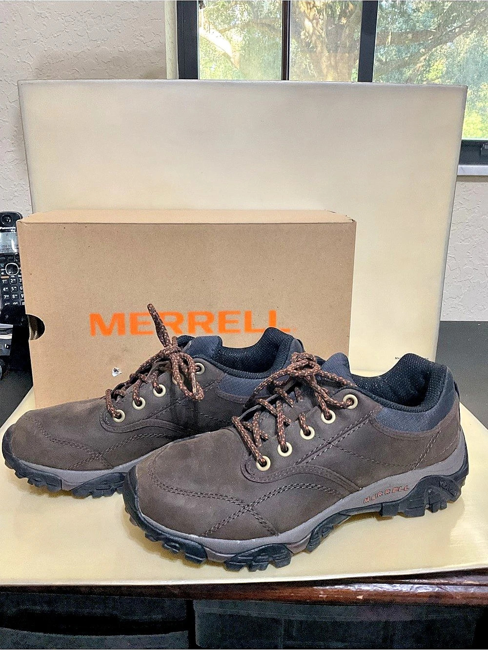 Merrell men’s shoes Hiking Shoes Brown & Black